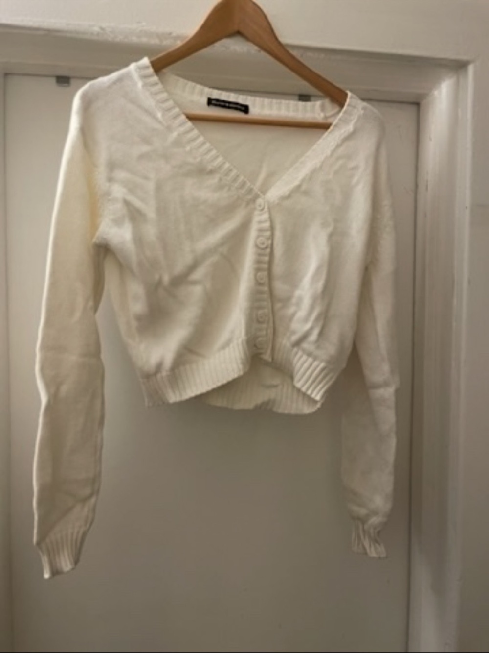 Brandy Melville Cream Knit Cardigan with Black Label size Small